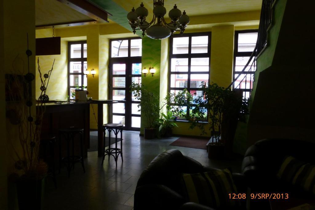Hotel Korunni Princ Turnov Exterior photo